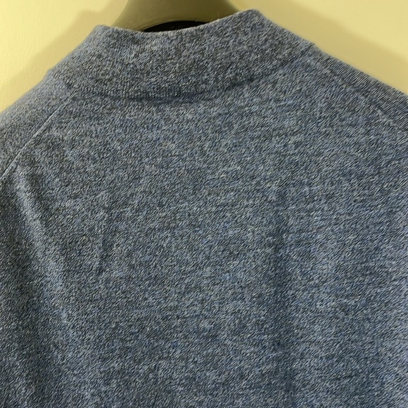 Patrick Assaraf Navy Blue 1/4 Zip Sweater. Size is Medium. Excellent used cond - Picture 13 of 13